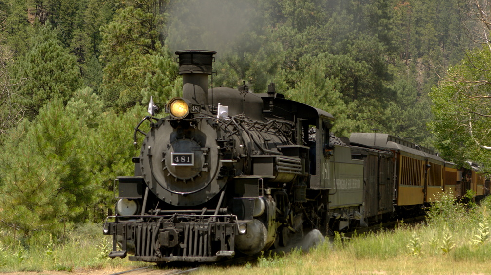 The train pulling into Tall Timber resort to pick us up.