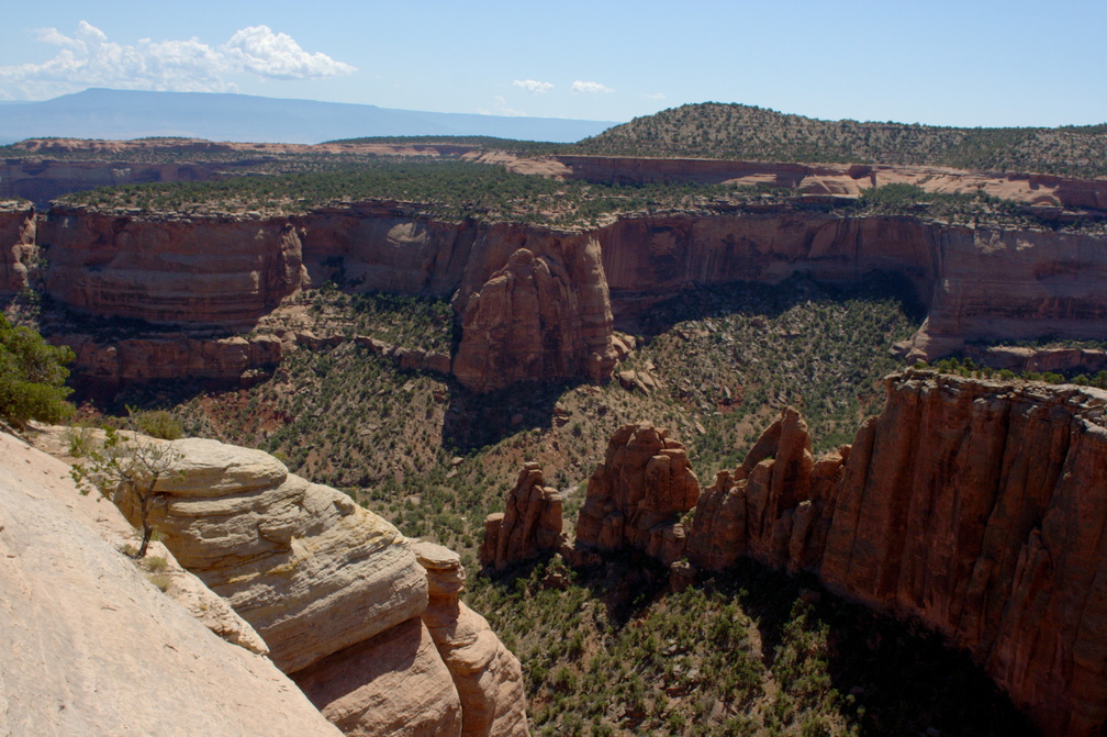 colorado_national_monument6_right_001.jpg