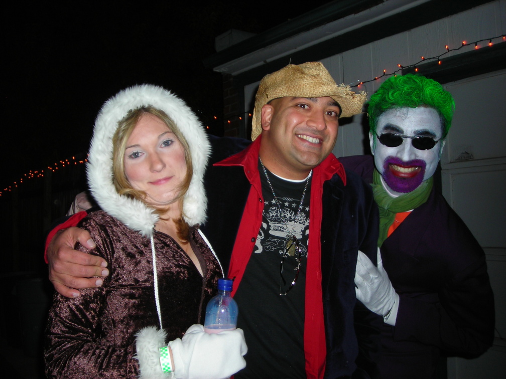 Eskiho (Jen Terry), Urban cowboy (Ghazi), and the Joker (Santosh Nandi)
