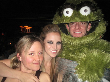 The Pinup Girls and Oscar the Grouch