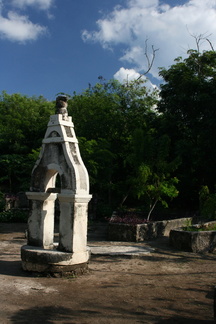 Well in Central Garden