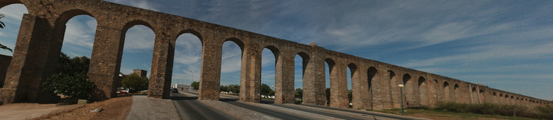 Evora Aquaduct