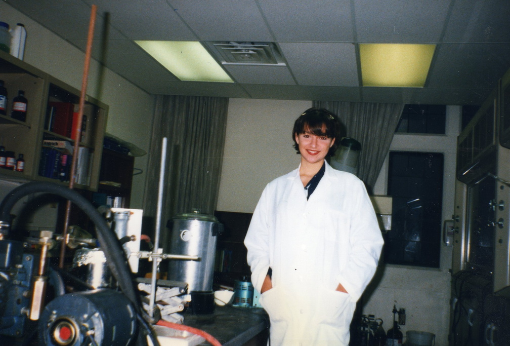 1996 Dana in lab309.jpg