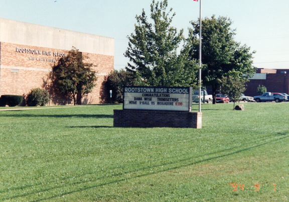 1994 Dana Wise on the school sign711